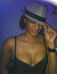 Kontaktanzeigen Kontakt: blackchild (kein Single) aus Salzburg, Wassermann Frau, Sie sucht Ihn (sucht Kontakt zu: Männer )